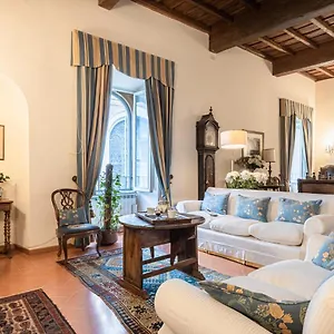 roman-holiday-apartment-for-6-by-piazza-navona.it-romehotels.com/